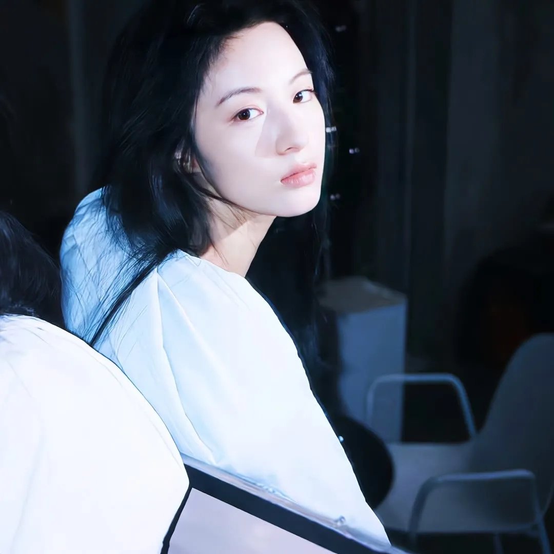 男性新娘子 封面